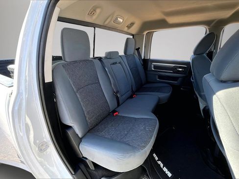 Used 2016 RAM 3500 Big Horn image 25