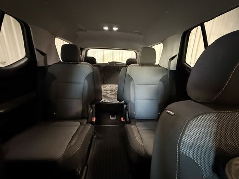 Used 2018 Chevrolet Traverse LT AWD/4WD image 26