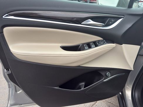 Used 2018 Buick Enclave Essence w/ Trailering Package image 13