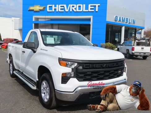 Used 2025 Chevrolet Silverado 1500 W/T image 1