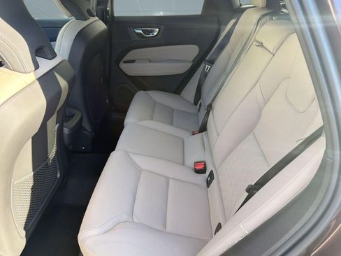 New 2026 Volvo XC60 B5 Core w/ Climate Package AWD/4WD image 15