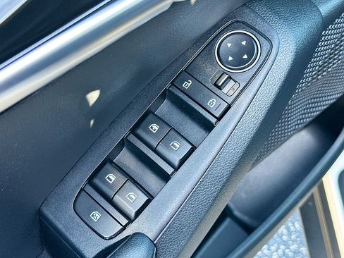 Used 2022 Kia Seltos S image 19