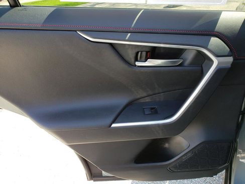 Used 2020 Toyota RAV4 TRD Off-Road image 12