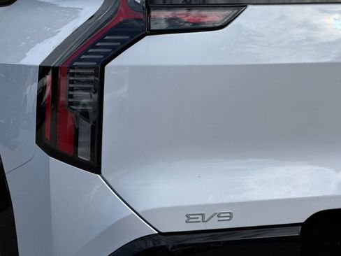 New 2026 Kia EV9 GT-Line AWD/4WD image 26