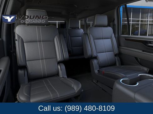 New 2026 Chevrolet Suburban High Country AWD/4WD image 17