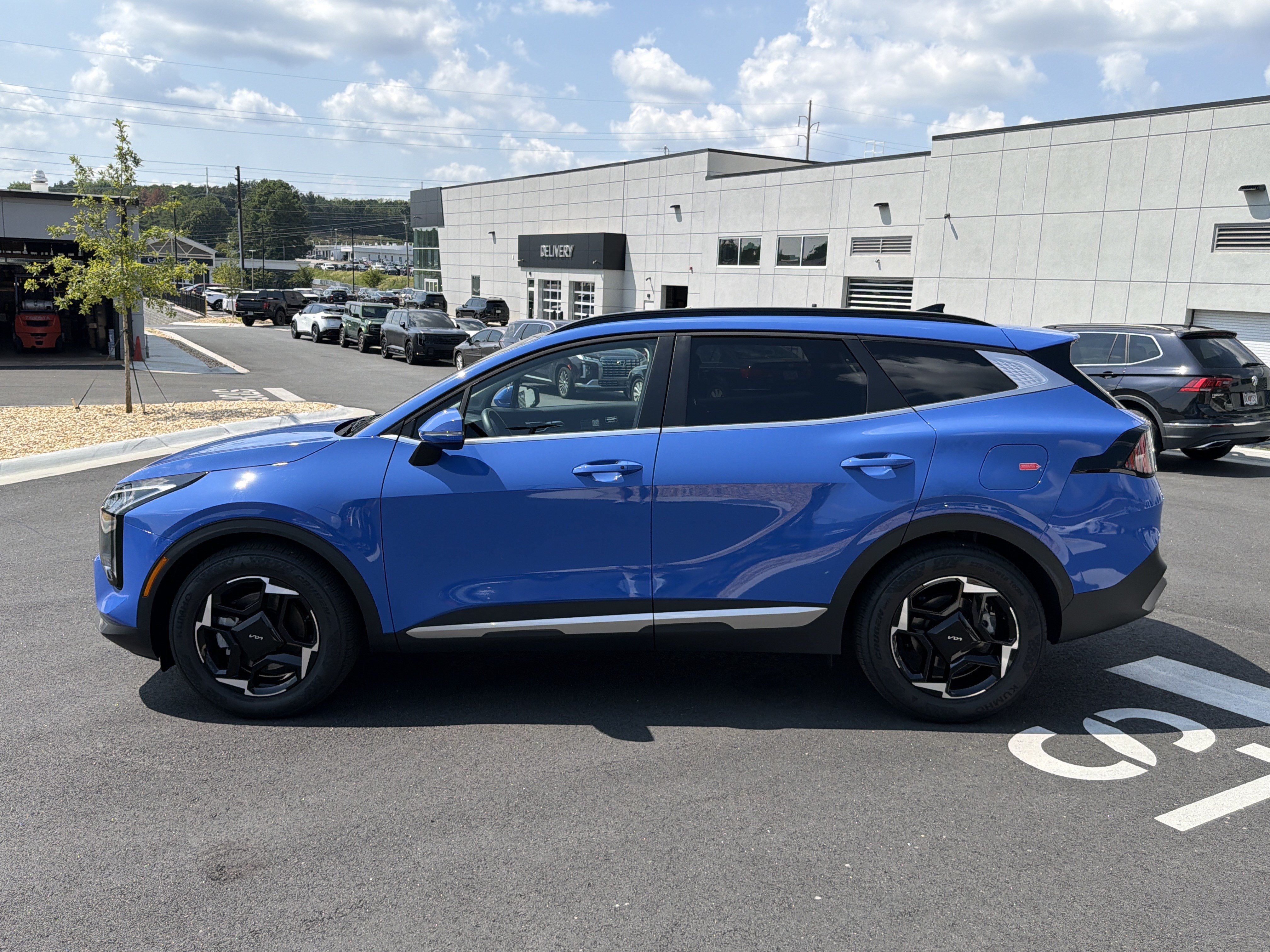 Used 2026 Kia Sportage EX w/ EX Panorama Roof Package FWD image 4