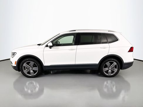 Used 2021 Volkswagen Tiguan SEL w/ 3rd Row Seat Package AWD/4WD image 8