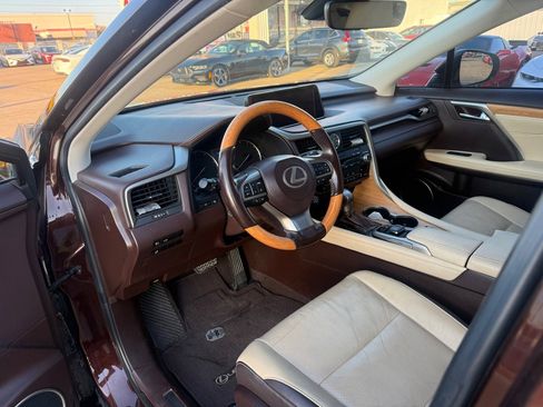 Used 2018 Lexus RX 350L FWD image 10