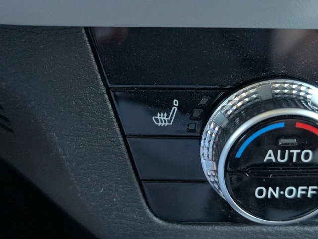 Used 2025 Mitsubishi Outlander SE FWD image 20