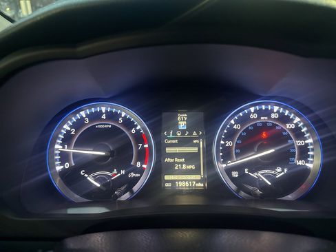 Used 2016 Toyota Highlander XLE image 8