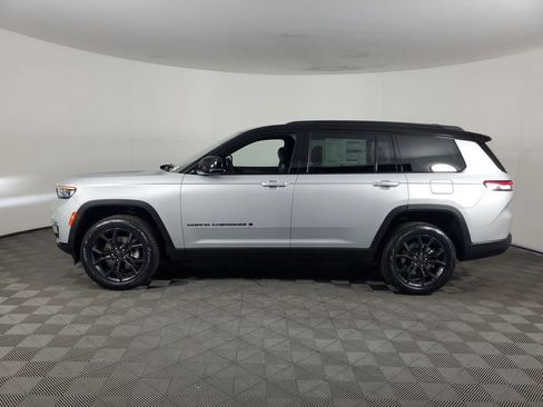 New 2025 Jeep Grand Cherokee L Limited image 7