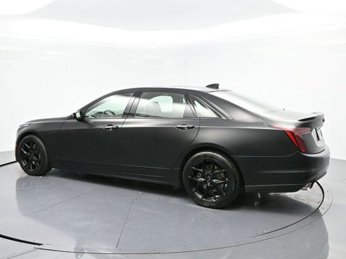 Used 2019 Cadillac CT6 V w/ Driver Assist Package image 5