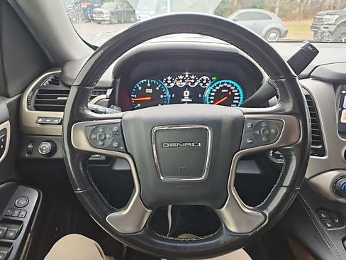 Used 2018 GMC Yukon XL Denali w/ Open Road Package image 18