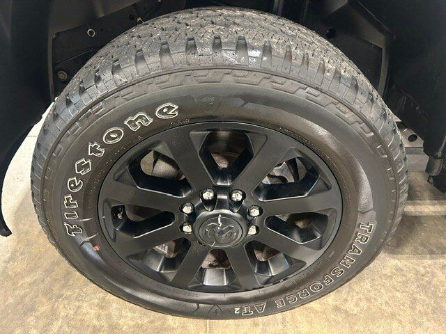 Used 2024 RAM 2500 Big Horn w/ Night Edition AWD/4WD image 45
