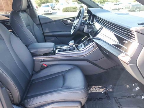 Used 2023 Audi Q8 Premium Plus AWD/4WD image 16
