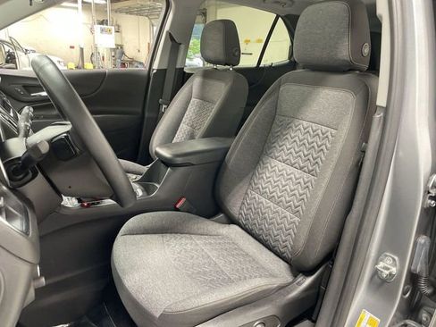 Used 2023 Chevrolet Equinox LT AWD/4WD image 11