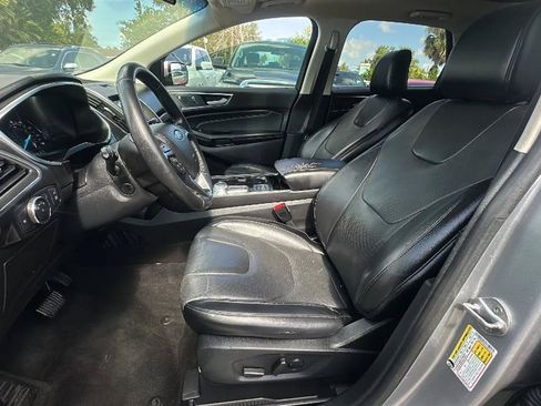 Used 2020 Ford Edge Titanium w/ Equipment Group 301A FWD image 22