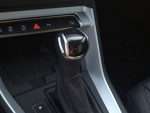 Used 2023 Audi Q3 2.0T Premium Plus w/ Premium Plus Package image 15