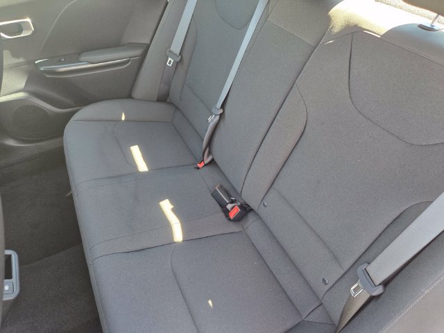 New 2026 Kia K4 FWD image 26