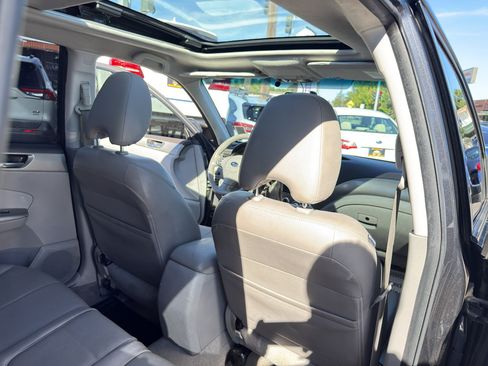 Used 2010 Subaru Forester 2.5X Limited AWD/4WD image 17