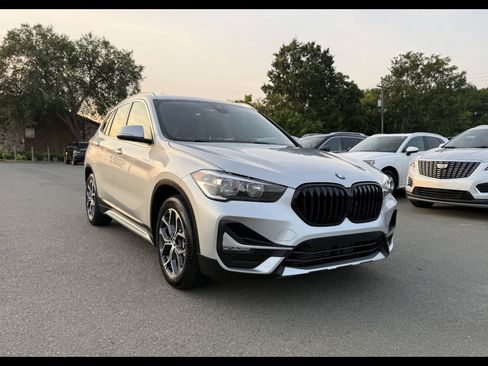 Used 2020 BMW X1 xDrive28i w/ Convenience Package AWD/4WD image 1