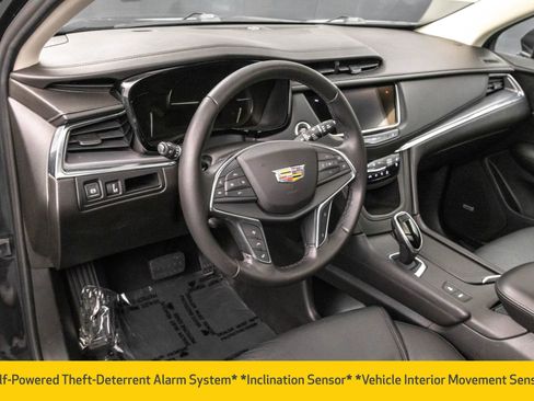 Used 2019 Cadillac XT5 Premium Luxury w/ Advanced Security Package image 5