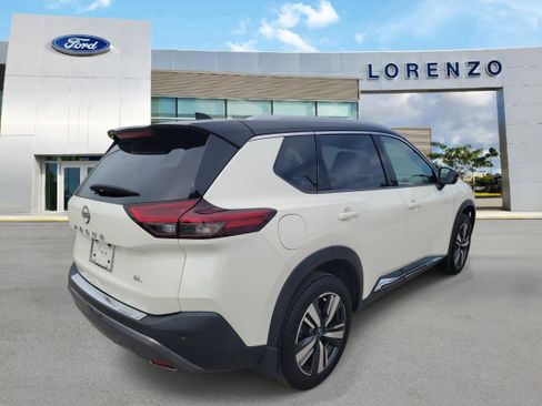 Used 2022 Nissan Rogue SL FWD image 5