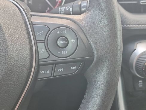 Used 2023 Toyota RAV4 XLE Premium FWD image 26
