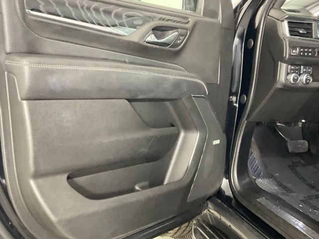 Used 2023 GMC Yukon Denali AWD/4WD image 13