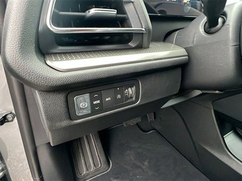 New 2026 Chevrolet Traverse LT image 19