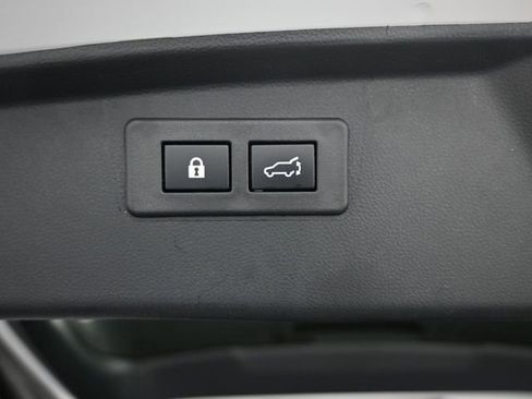 Certified 2025 Subaru Outback Touring w/ Popular Package #2 image 27