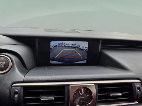 Used 2018 Lexus IS 300 F Sport w/ F Sport Package image 19