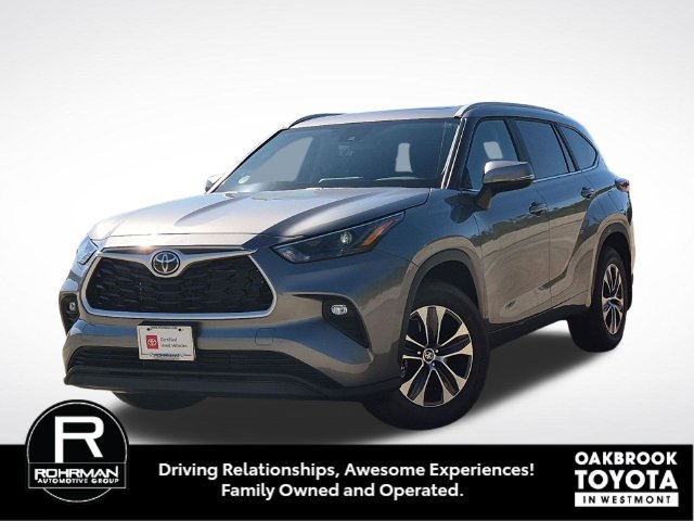 Certified 2026 Toyota Highlander XLE AWD/4WD image 1