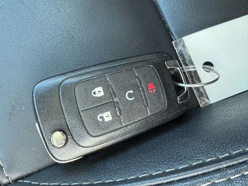 Used 2013 Buick Encore Premium image 18