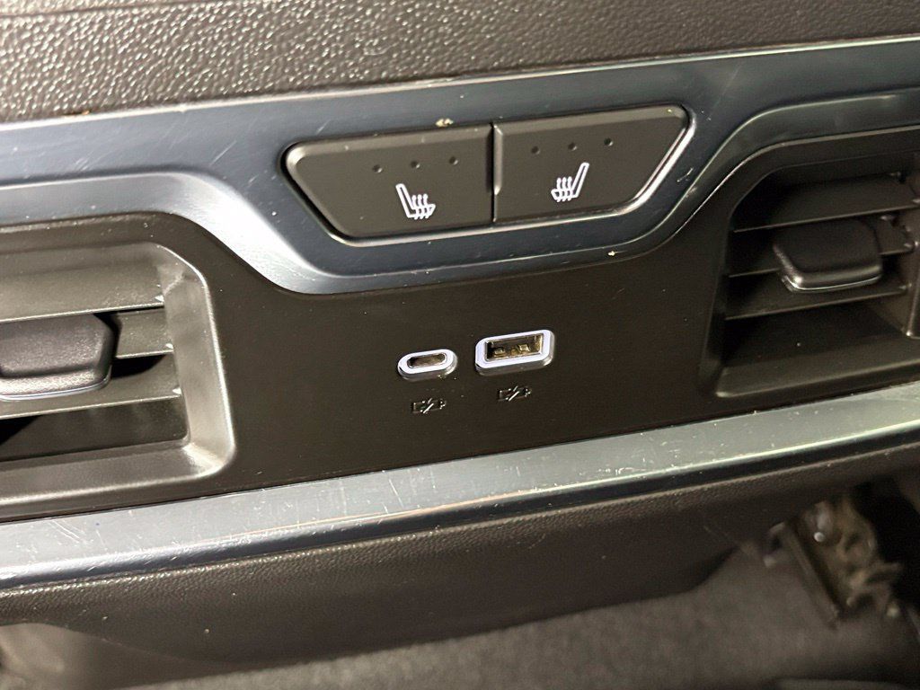 Used 2023 GMC Sierra 1500 Denali AWD/4WD image 35