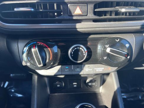 Used 2023 Hyundai Kona SEL image 21