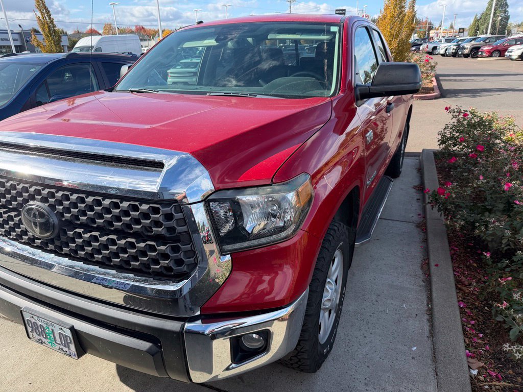 Used 2019 Toyota Tundra SR5 AWD/4WD image 2