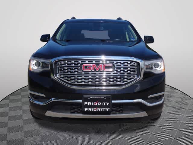 Used 2019 GMC Acadia Denali w/ Technology Package AWD/4WD image 5