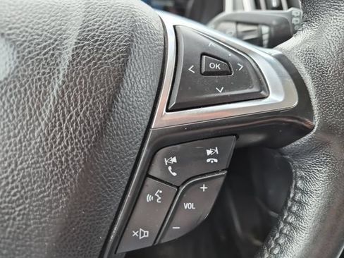 Used 2021 Ford Edge SEL AWD/4WD image 20
