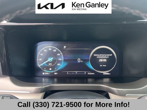 Certified 2023 Kia Sorento SX image 33