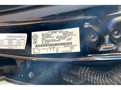 Used 2017 Ford F350 Platinum w/ Platinum Ultimate Package image 34