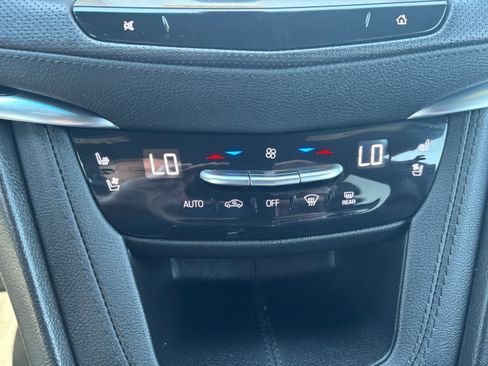 Used 2024 Cadillac XT5 Premium Luxury image 14