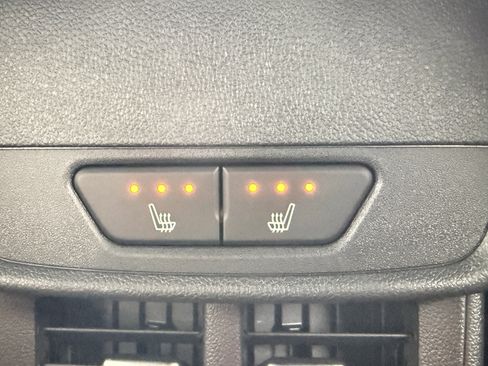 New 2026 GMC Terrain AT4 w/ Convenience Package III image 17