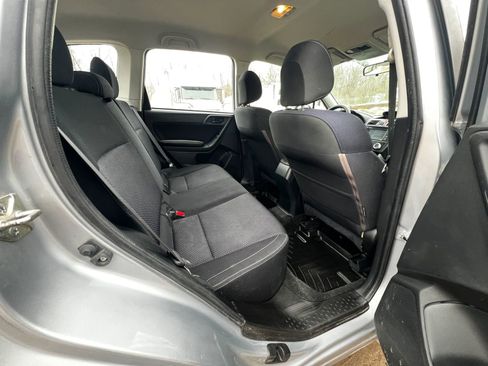 Used 2018 Subaru Forester 2.5i w/ Alloy Wheel Package image 12