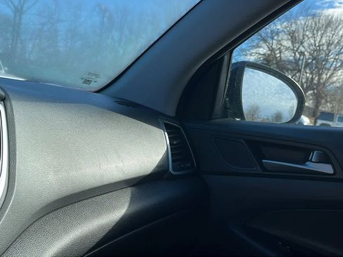 Used 2016 Hyundai Tucson SE w/ Option Group 02 image 18