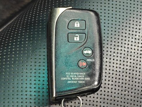 Used 2013 Lexus LS 460 AWD w/ Comfort Pkg image 15