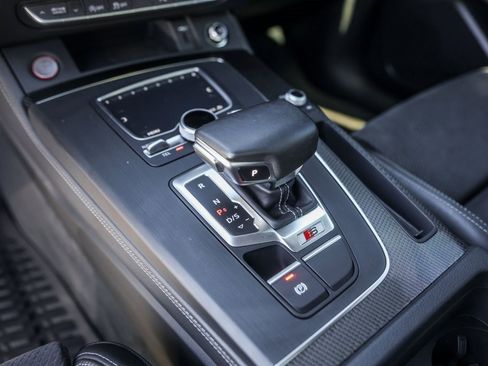 Used 2020 Audi SQ5 Premium Plus image 22