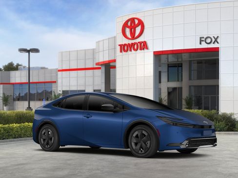 New 2027 Toyota Prius LE FWD image 37