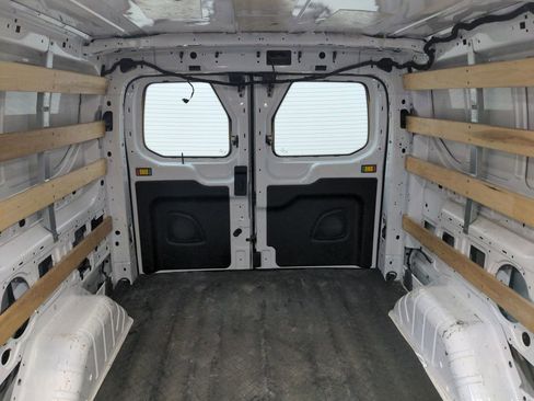 Used 2023 Ford Transit 250 Low Roof AWD w/ Exterior Upgrade Package image 33