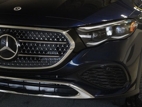 New 2026 Mercedes-Benz E 450 4MATIC All-Terrain Wagon image 8